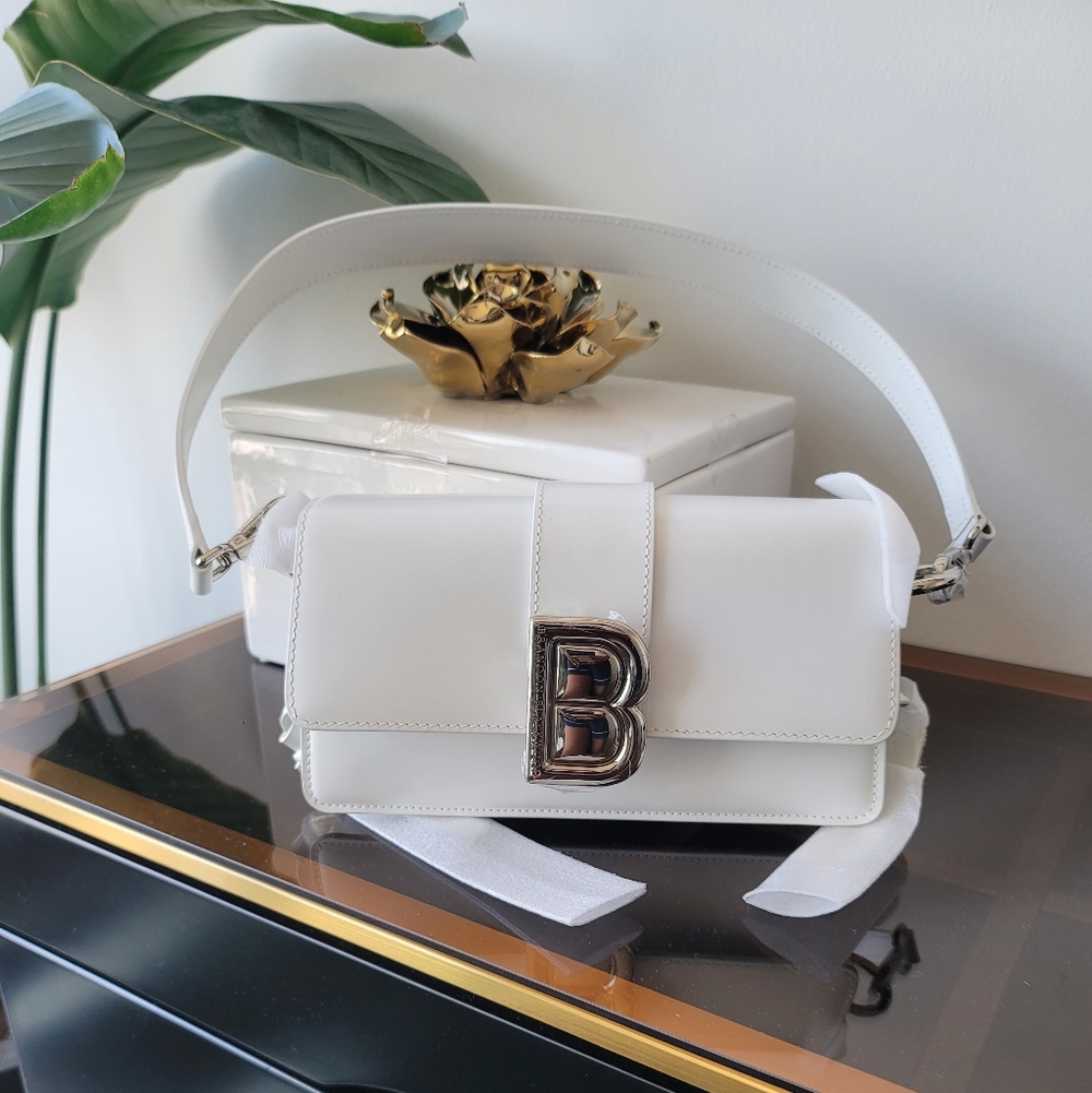 BRANDON BLACKWOOD Medium Nia White Hard Leather Shoulder Bag w/ Silver Hardware - Picture 2 of 11